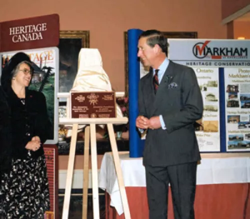 image of the prince of Wales plaque on a stand