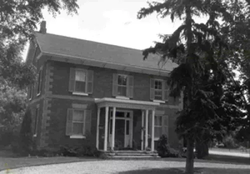 William Robinson Farmhouse